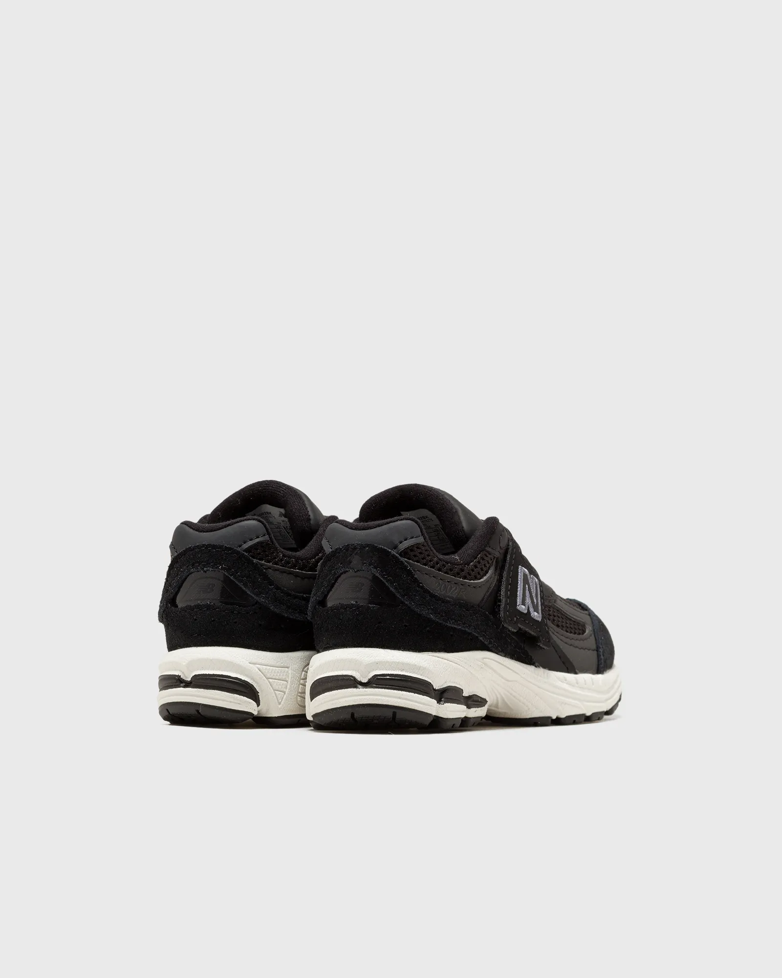 New Balance IV2002V1