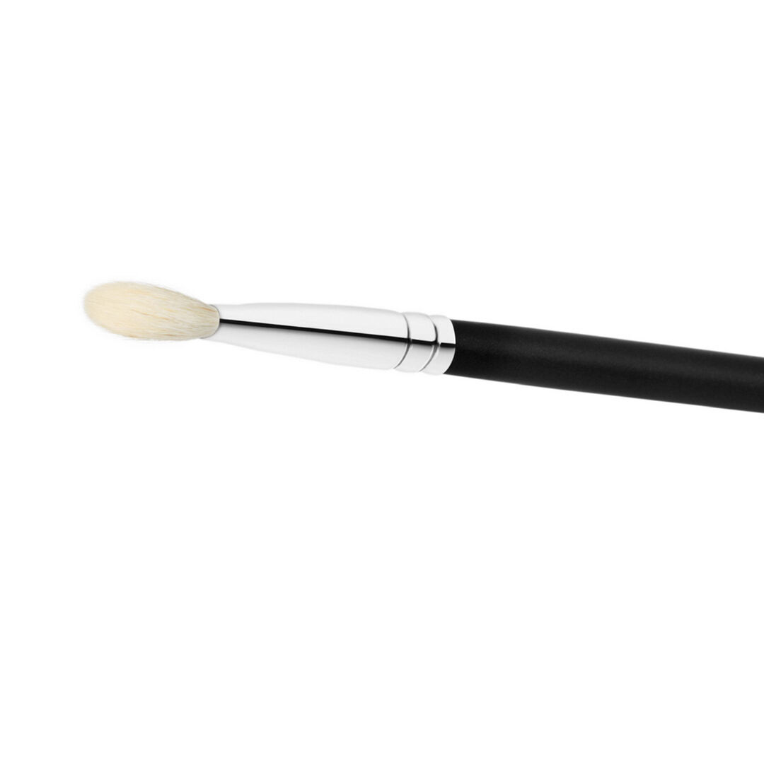 MAC MAC MAQUILHAGEM 217S BLENDING BRUSH - 1un