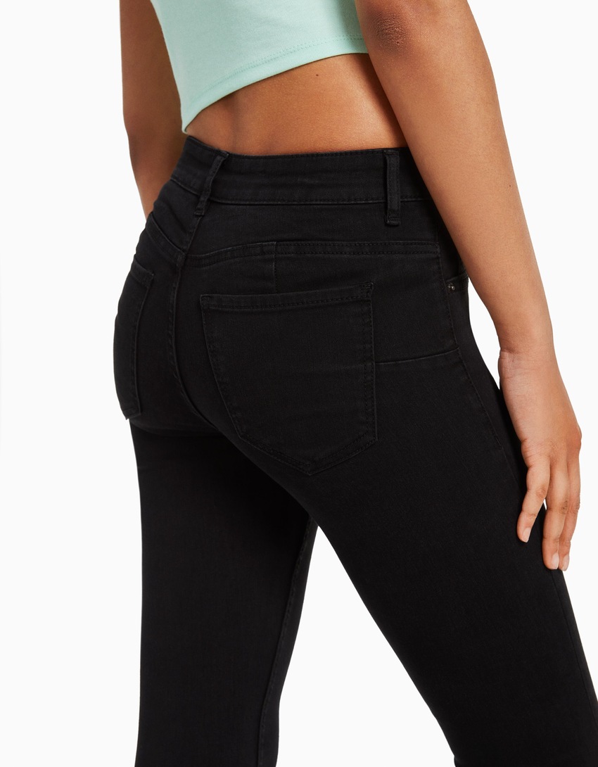 calça jeans skinny push-up