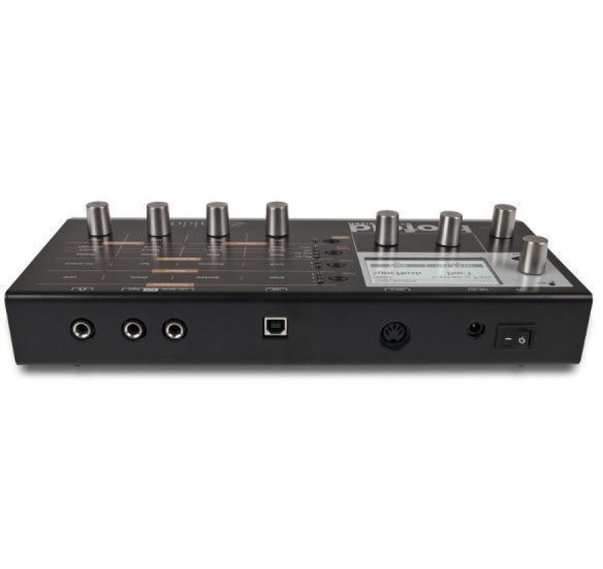 Synthesizer Blofeld Black<br>Blofeld Synthesizer