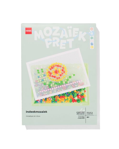 mosaïque avec clous