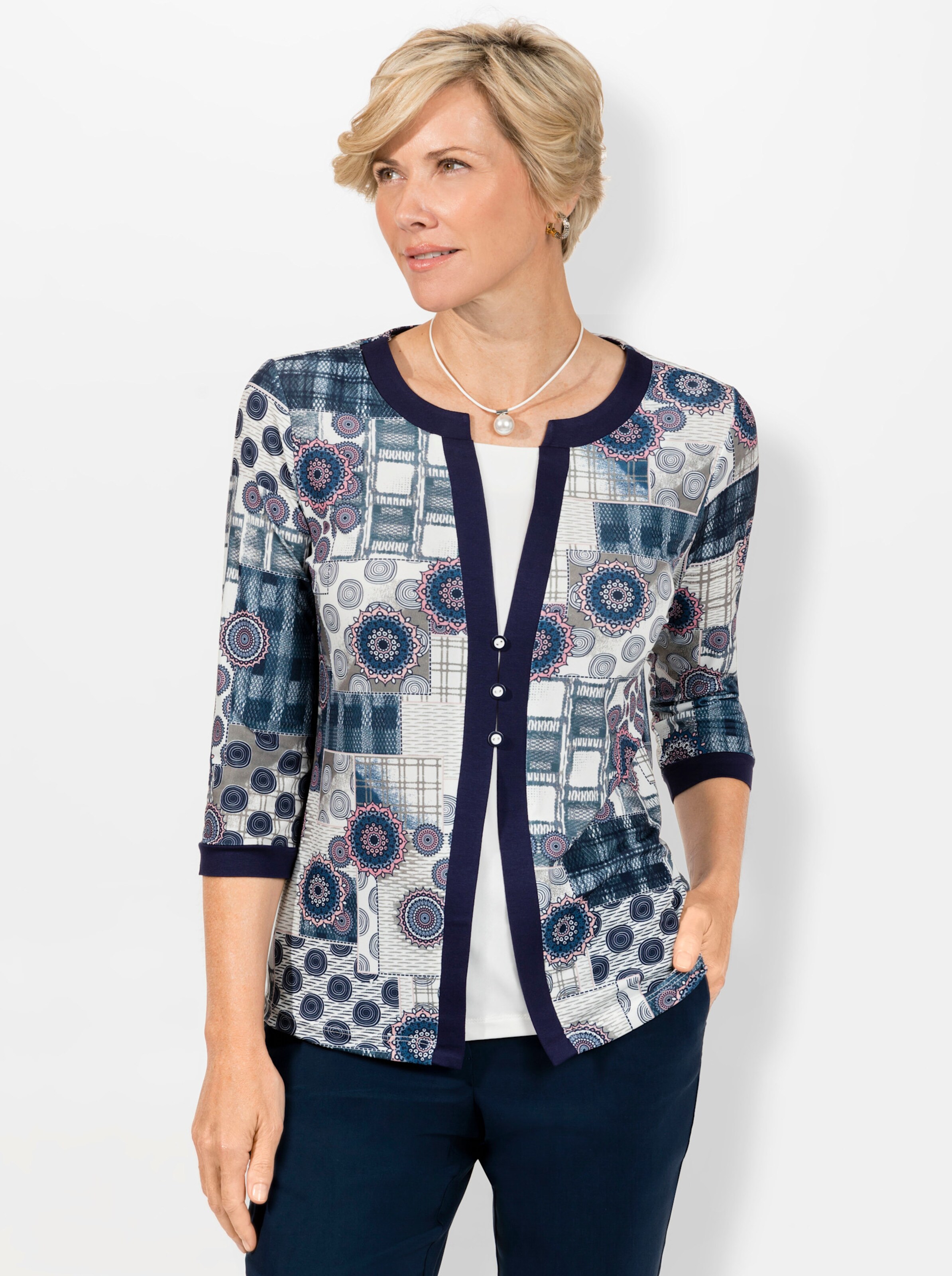 Shirt in nachtblau-hortensie-bedruckt