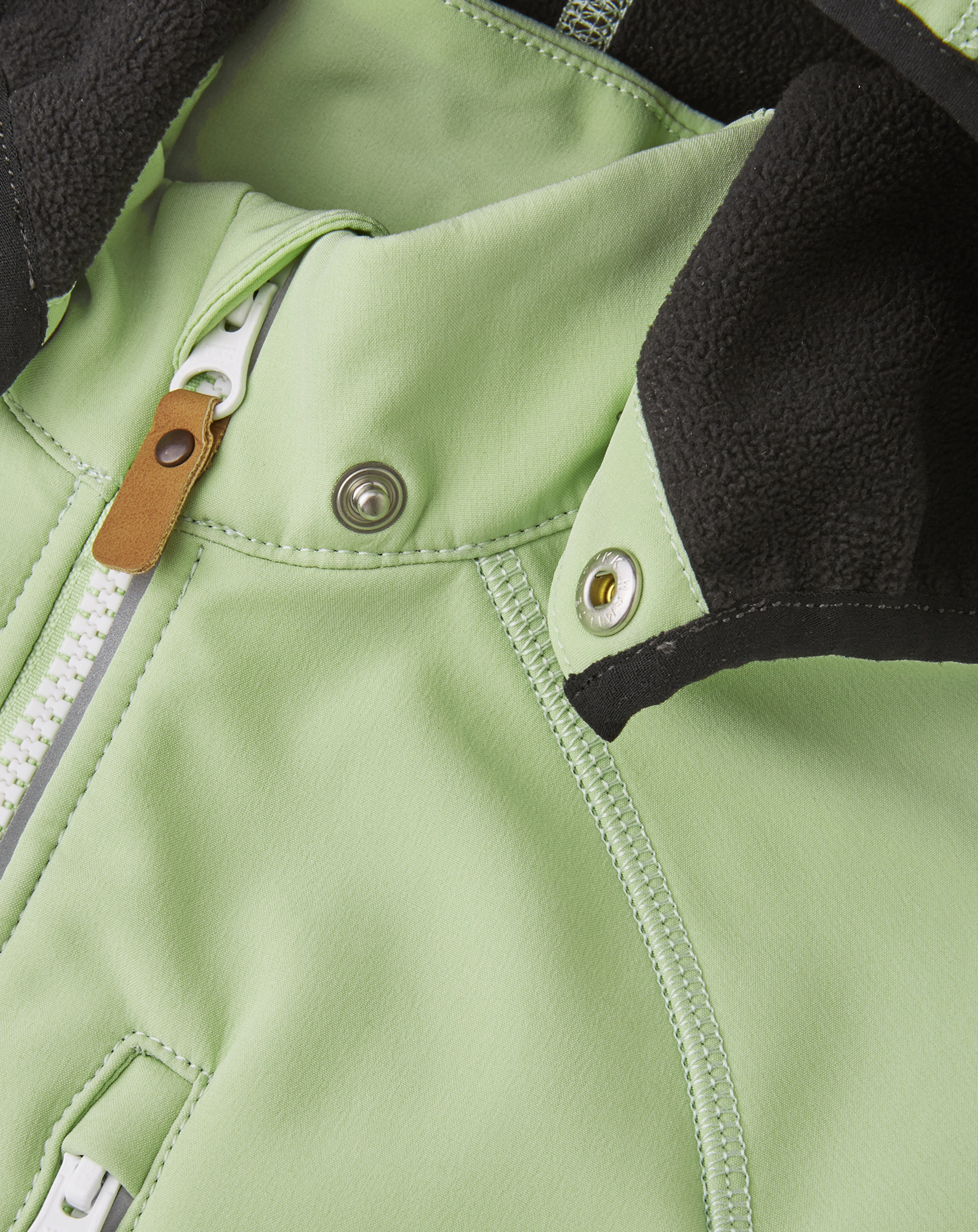 Softshell-Jacke VANTTI in baby leaf