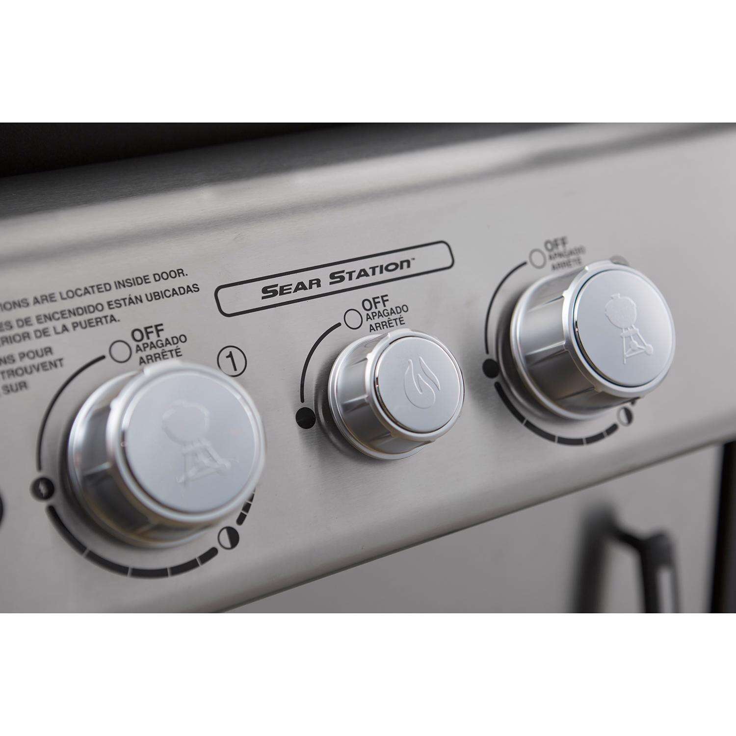 Churrasqueira a gás propano Weber Spirit SP-335 com 3 queimadores e aço inoxidável.
