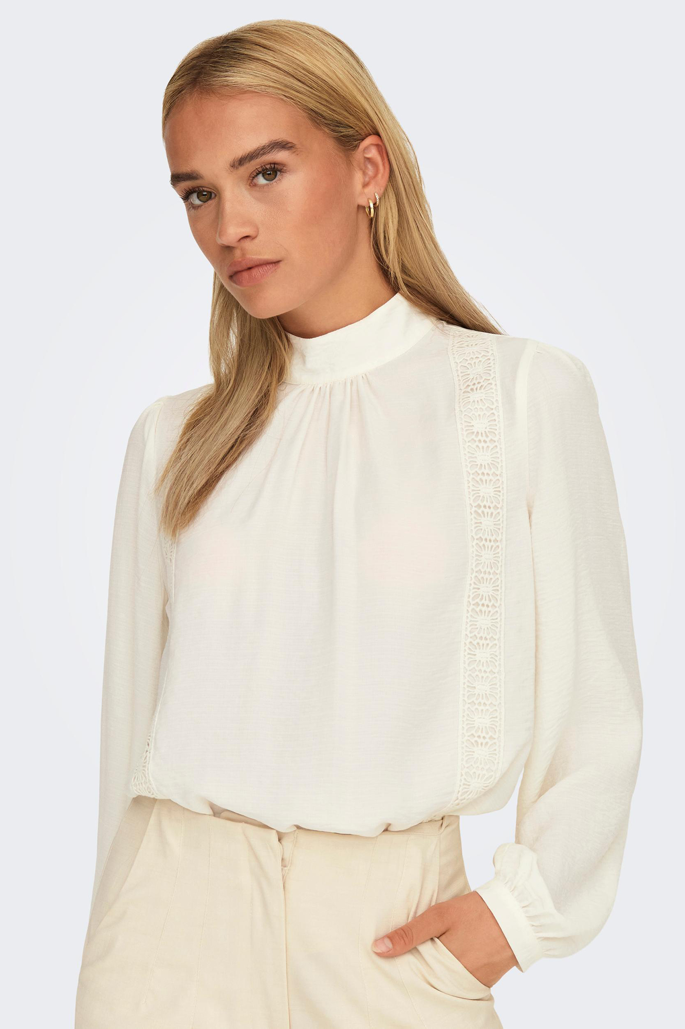 Blusa de gola alta