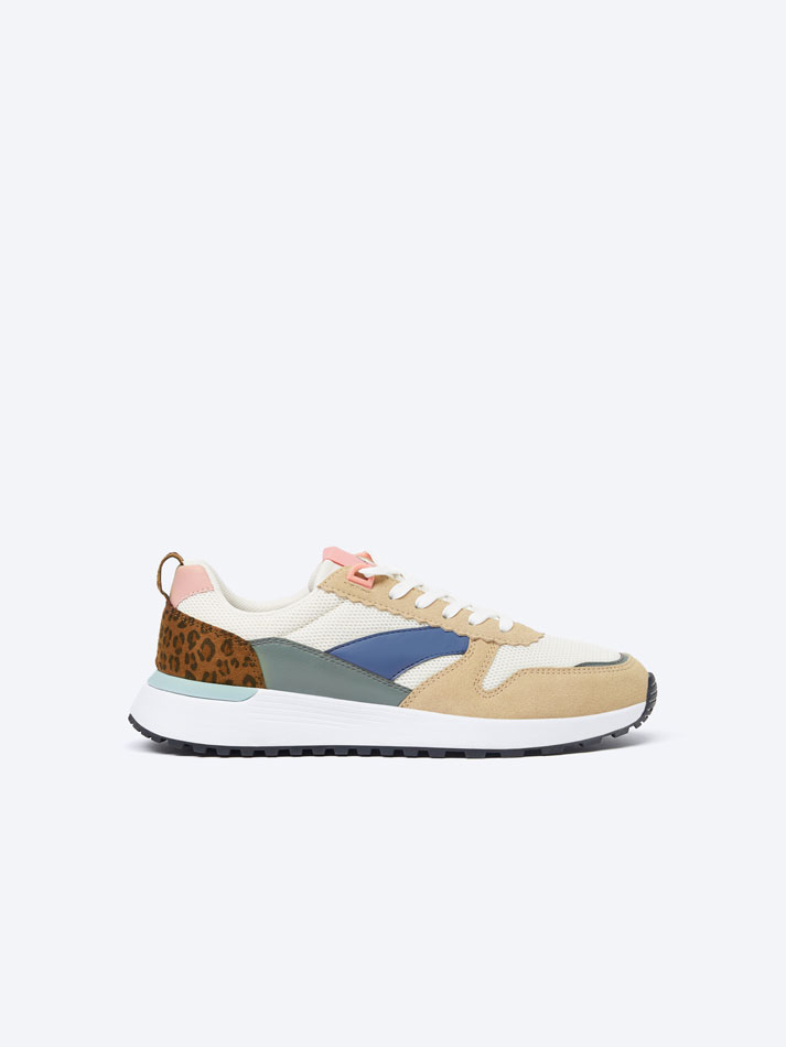 Tênis esportivo urbano - Combinado