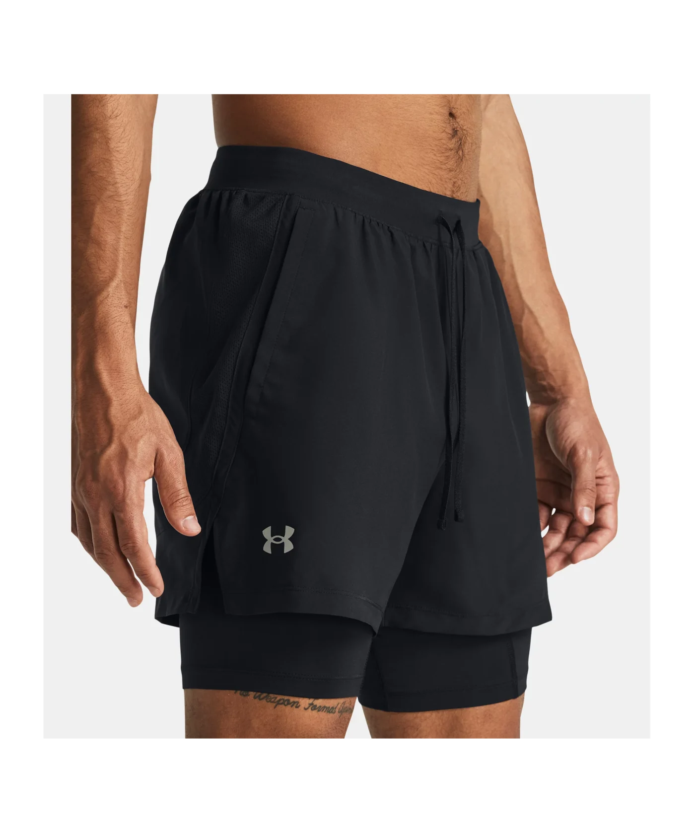 Under Armour Launch 5in 2-In-1 Short Schwarz F001
