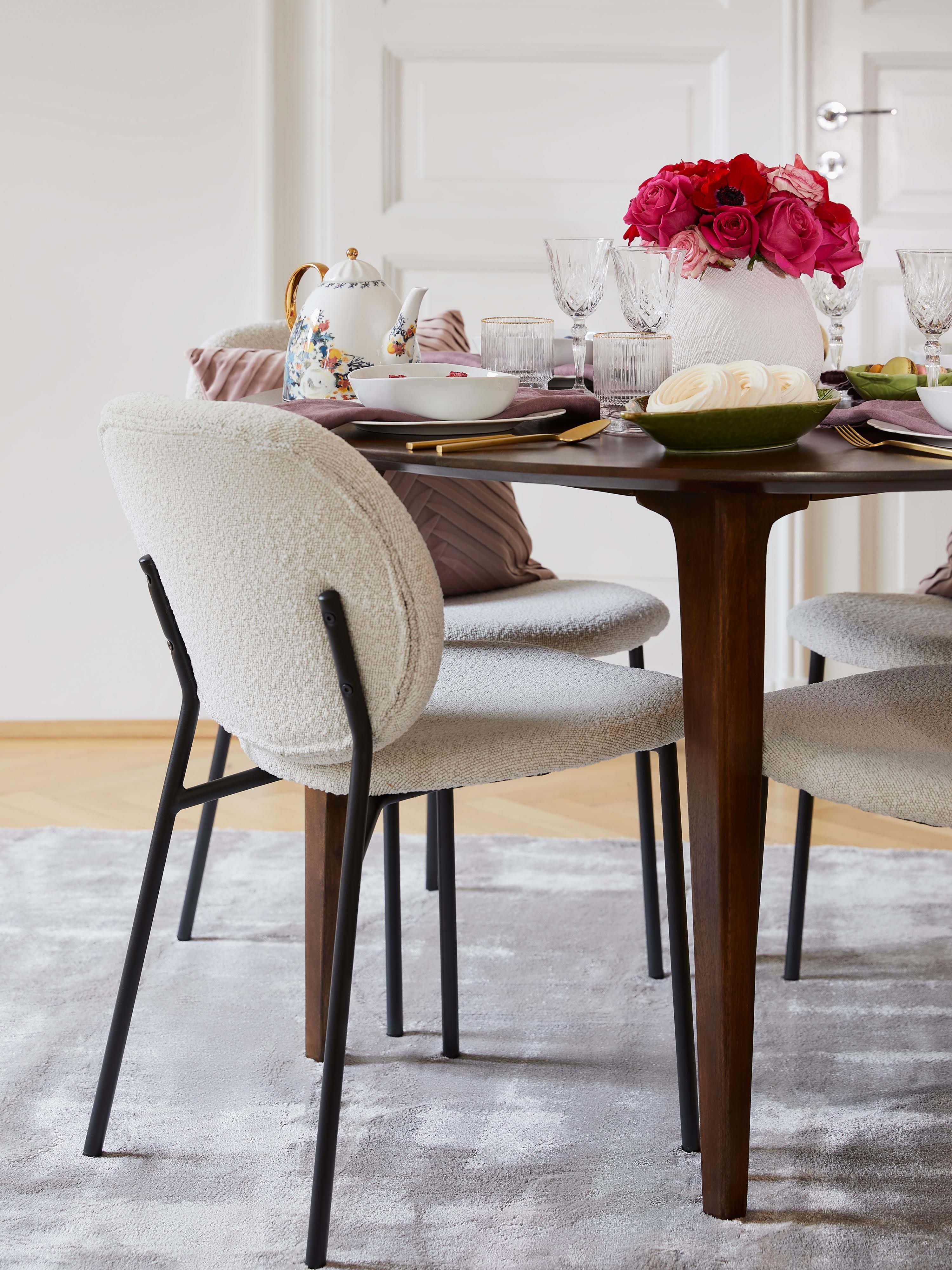Bouclé gestoffeerde stoelen Ulrica, 2 stuks