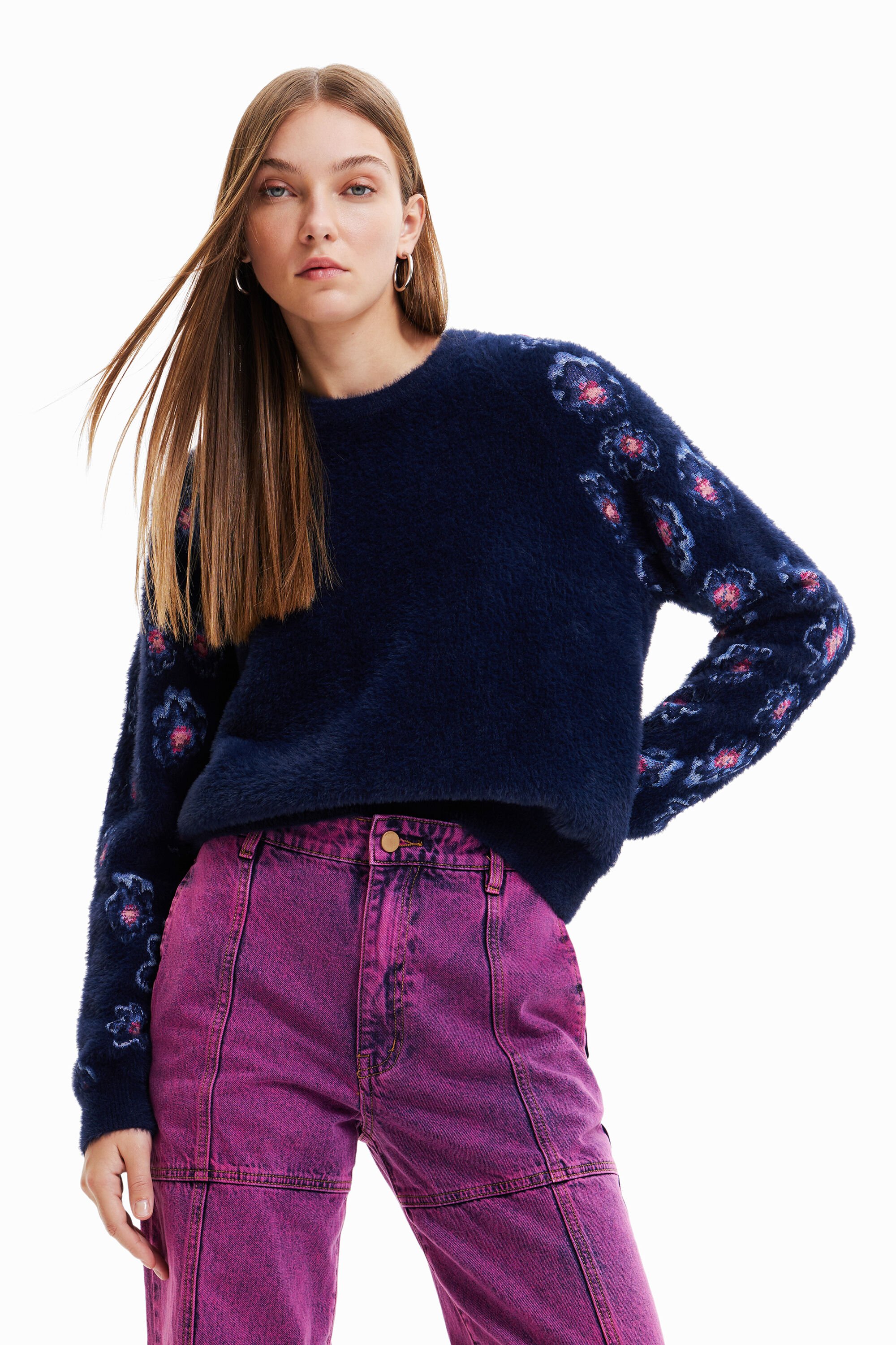 Pull effet fourrure fleurs