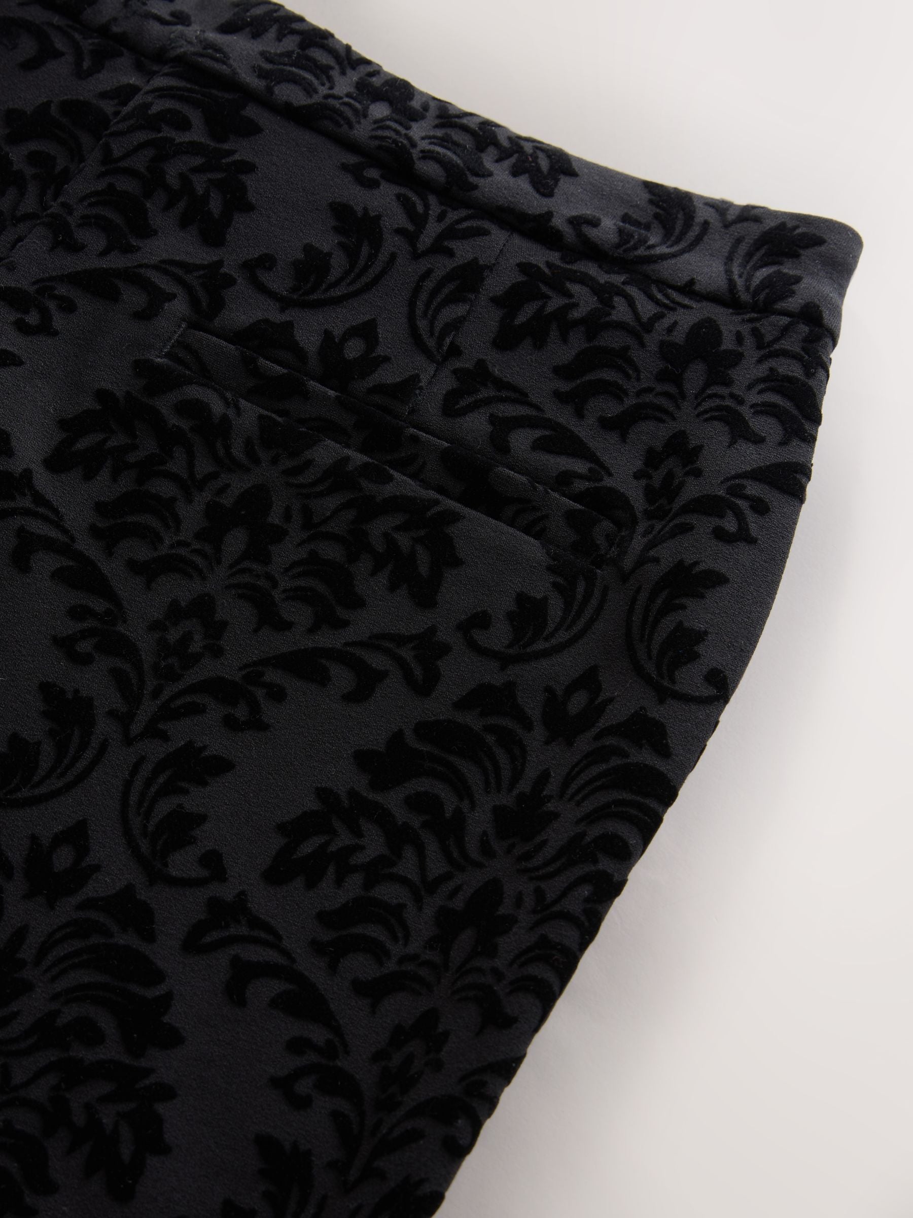 Zwart - Ponte Flared Flocked Trousers