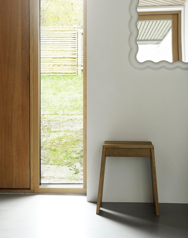 Normann Copenhagen Let kruk H46 Oak