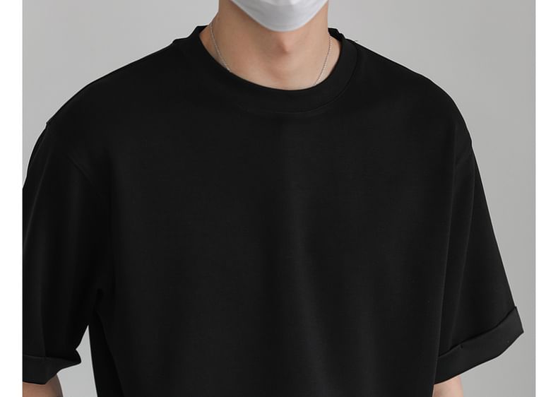 Remeefa - T-shirt met korte mouwen en ronde hals, effen