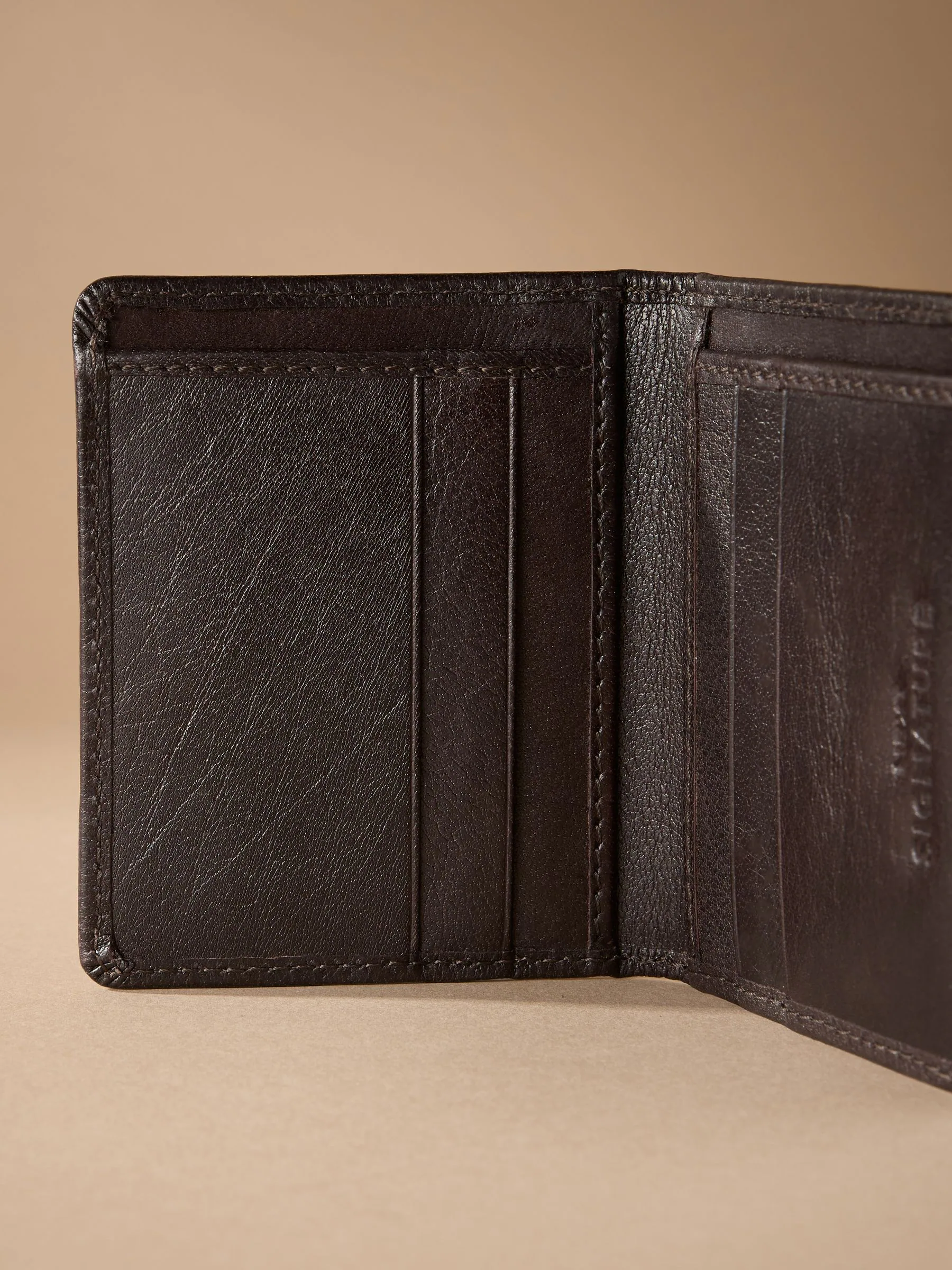 Bruin - Signature Wallet
