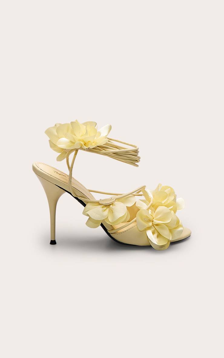 Butter Yellow Sandales À Talons À Lacets Ornées De Fleurs