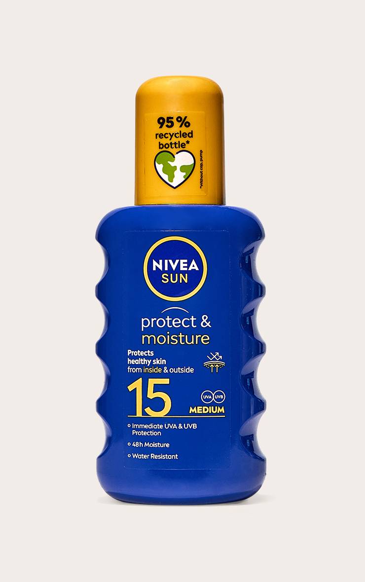 White Nivea Sun Protect & Moisture Lotion Solaire Spray Fps 15 200ml