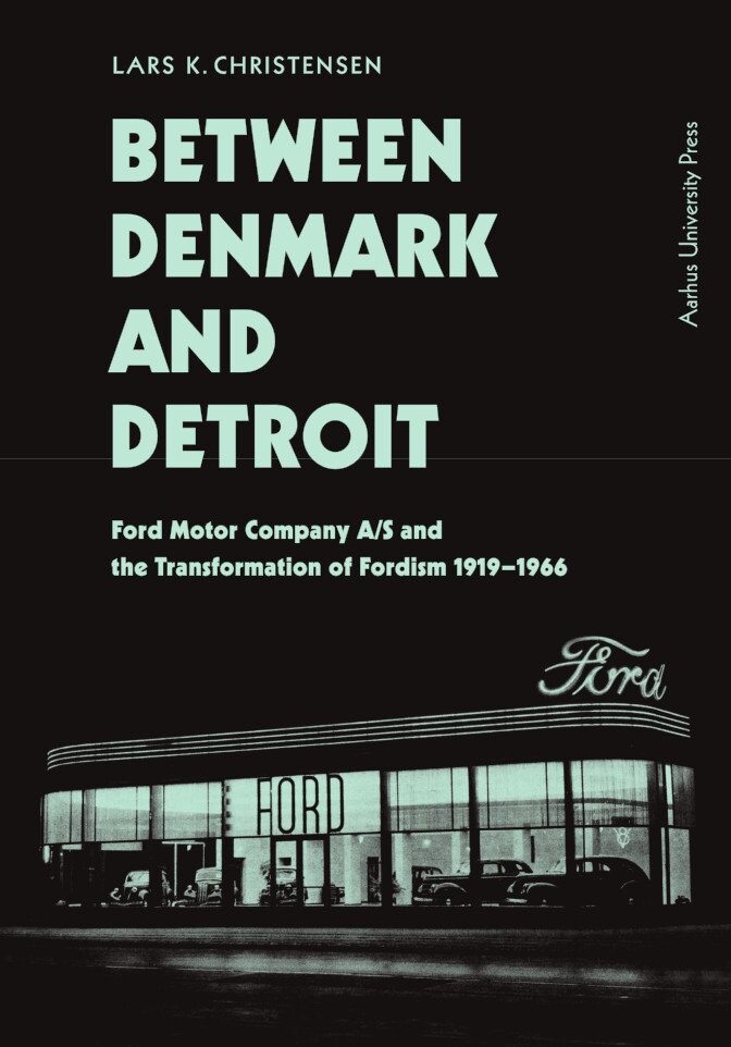 Between Denmark And Detroit - Lars K. Christensen - English Book
