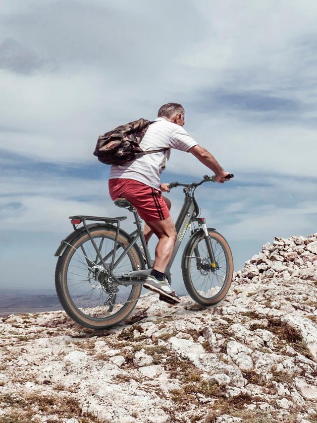 Mobilität der Zukunft E-Fahrrad X7