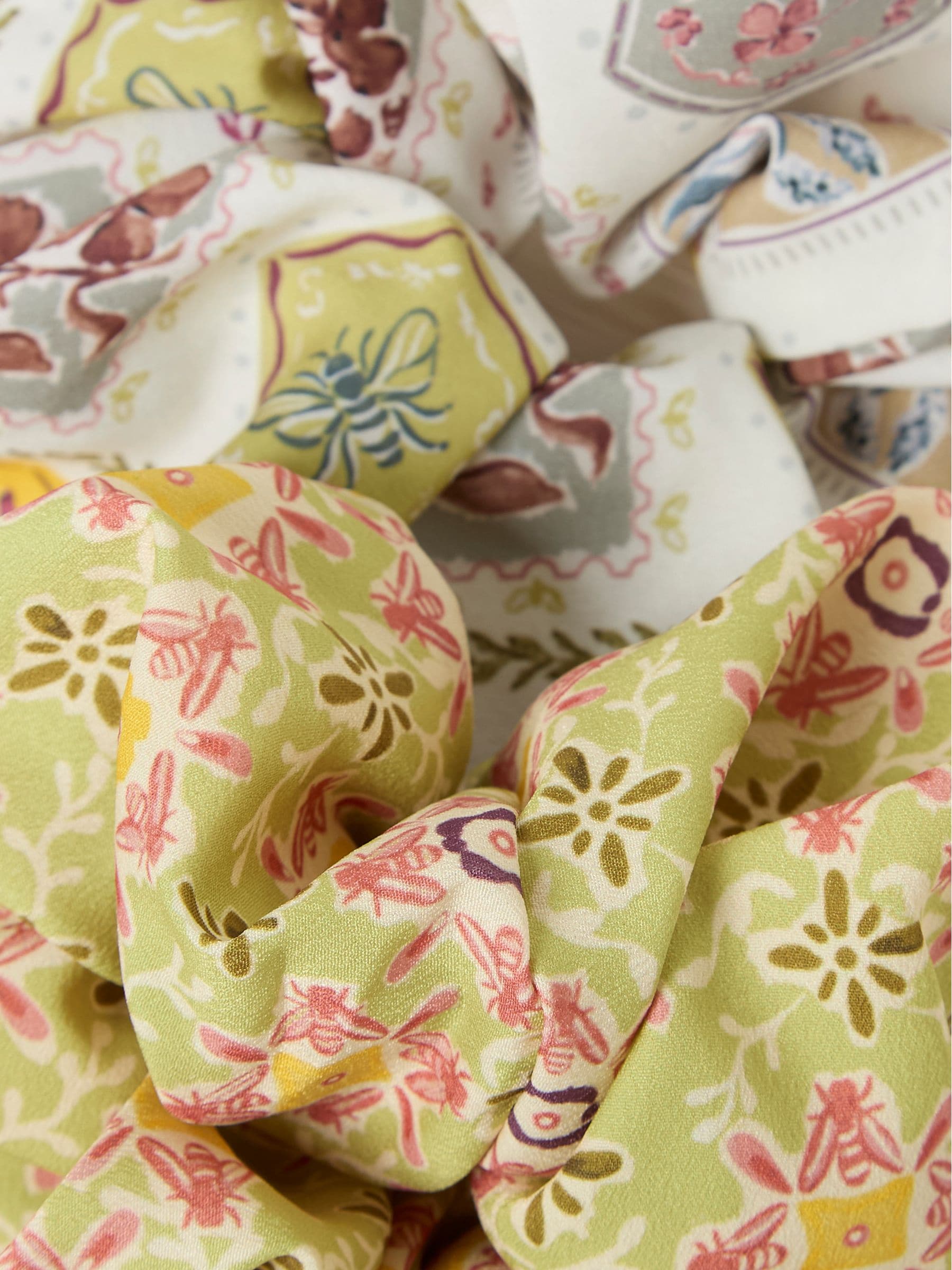 FatFace Beeble Printed Scrunchies 2 Pack