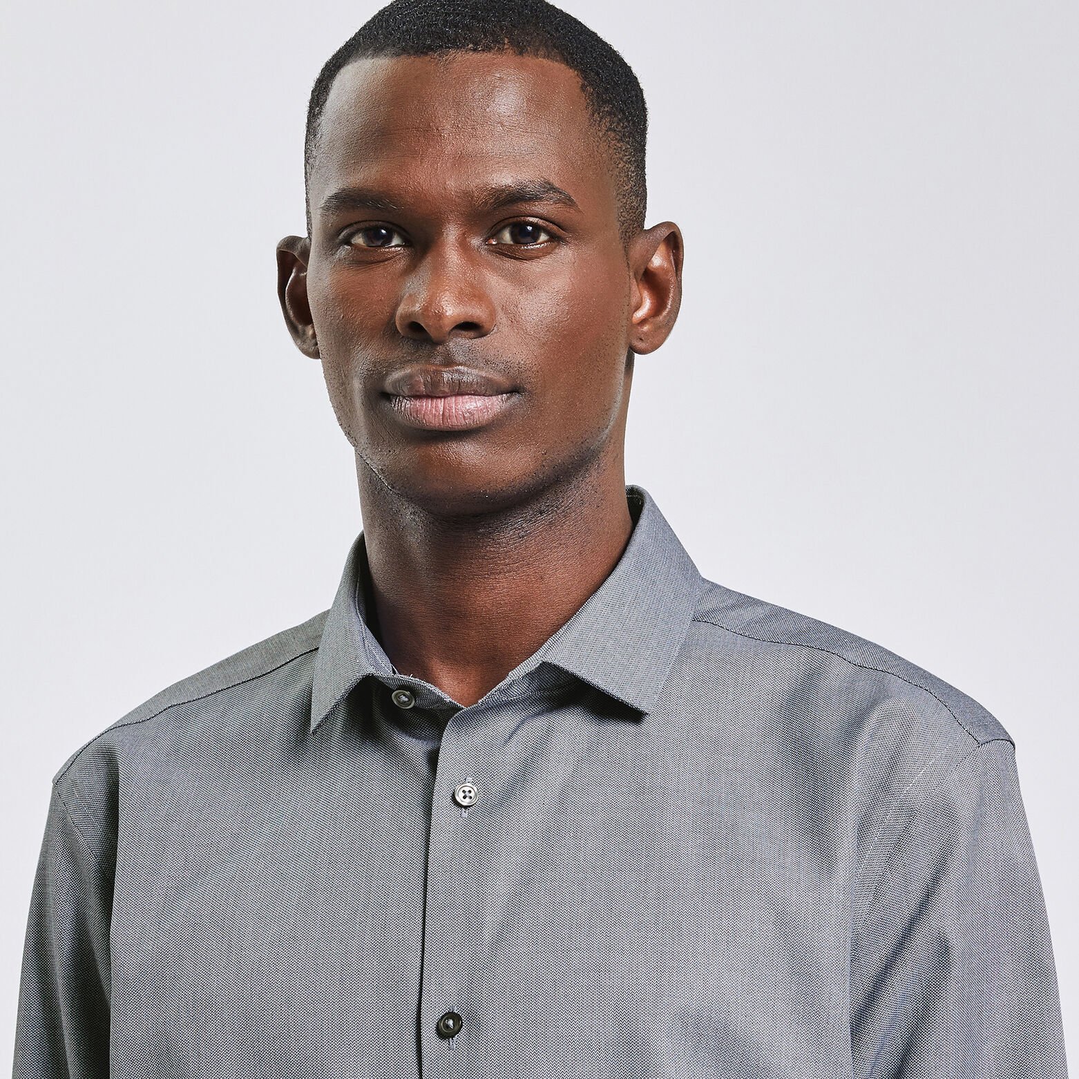 Chemise slim sans repassage unie coton Bleu foncé