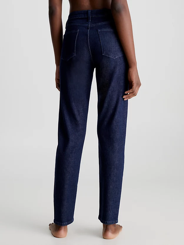 Calça jeans slim de cintura média