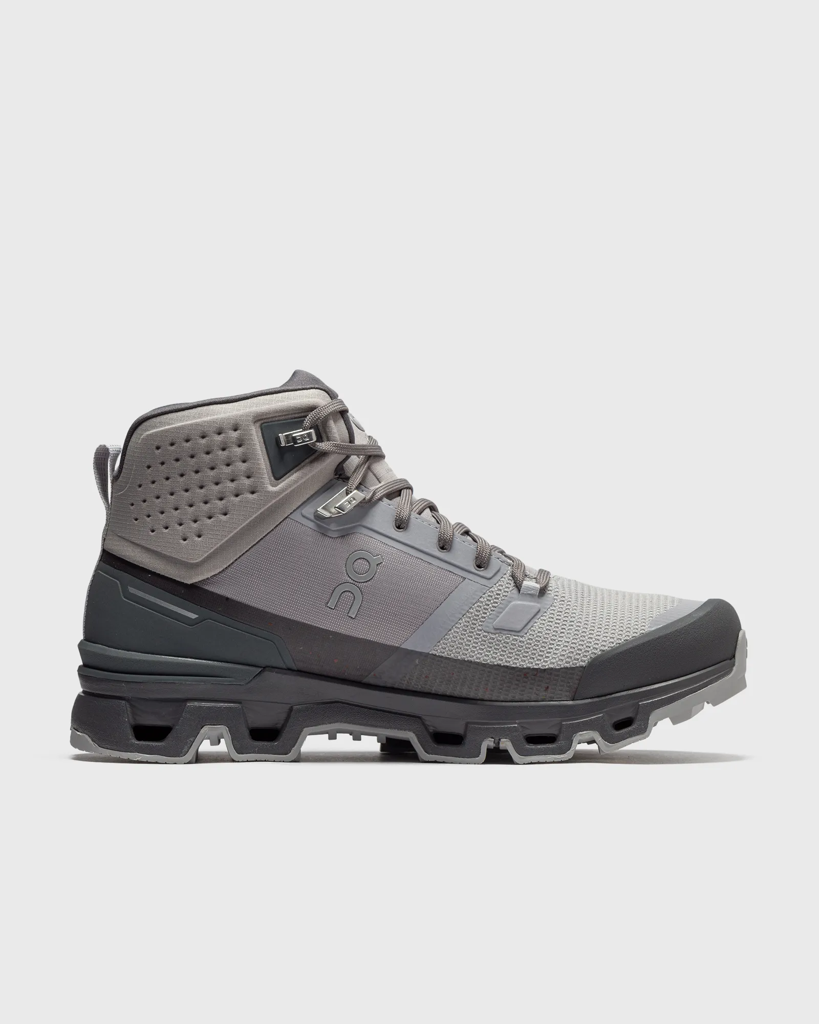 ON Cloudrock Waterproof 2 M