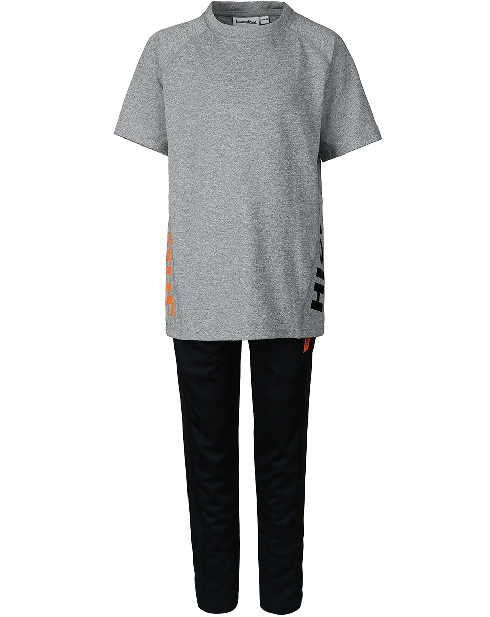 Funktions-Sporthose JUMP HIGH mit T-Shirt in schwarz