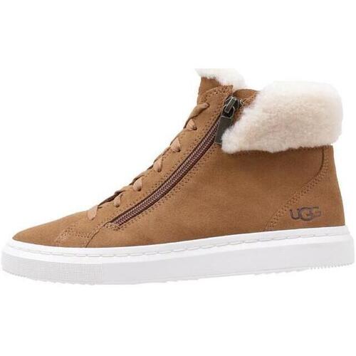 UGG - Alameda Mid Zip Marrón
