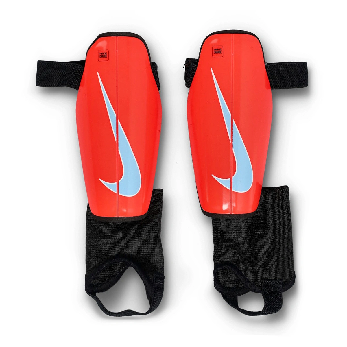 Caneleira Nike Charge Guard Criança