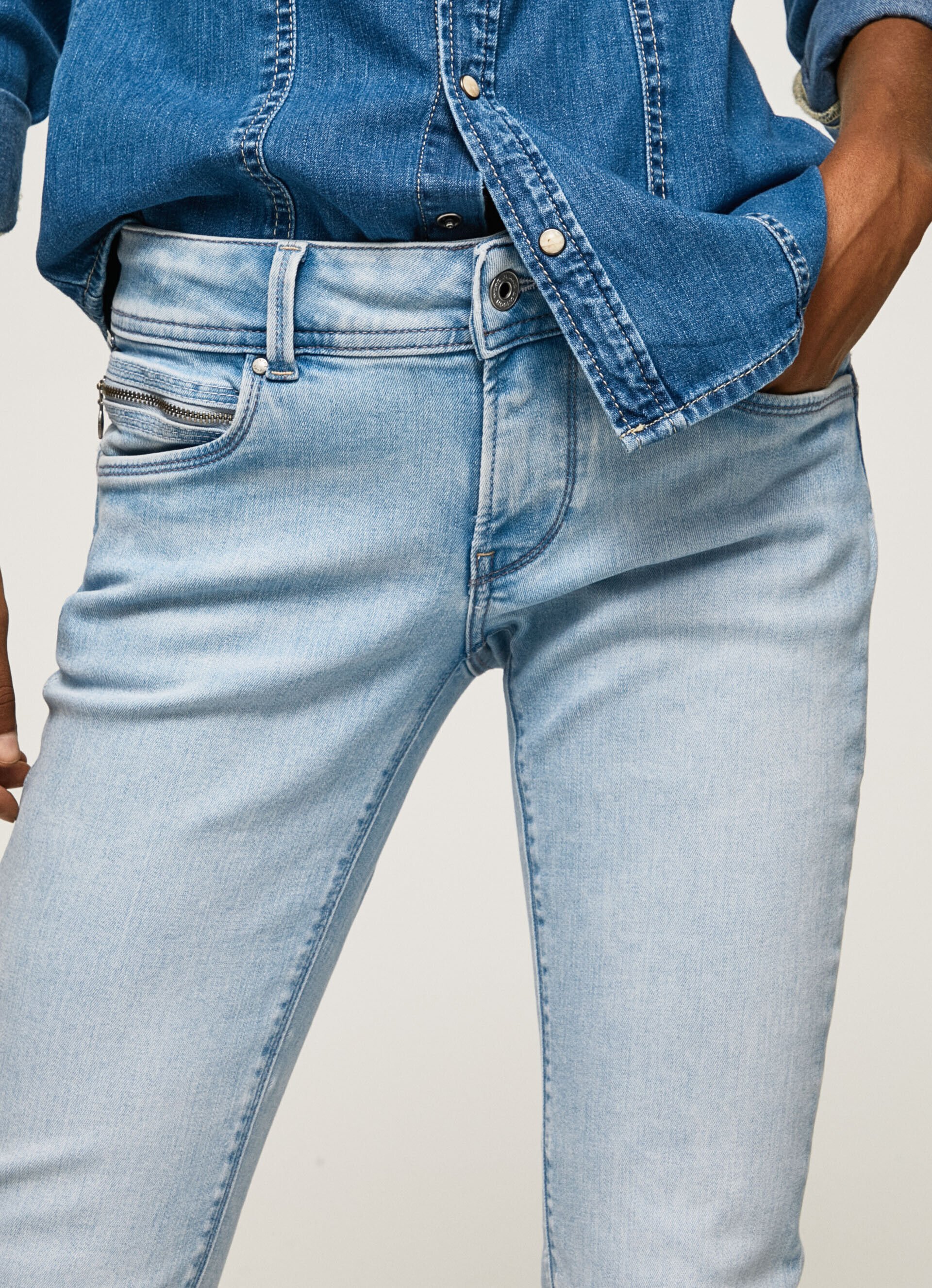 JEAN NEW BROOKE REGULAR MÉDIO SHOT - jeans