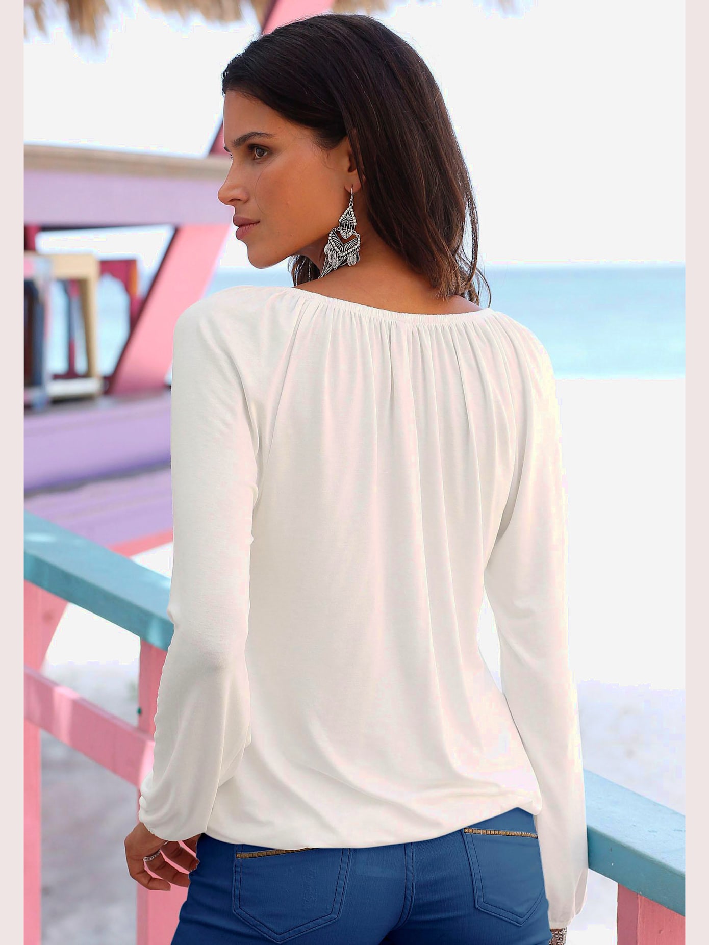 T-shirt de plage lien à nouer à l'encolure élastiquée