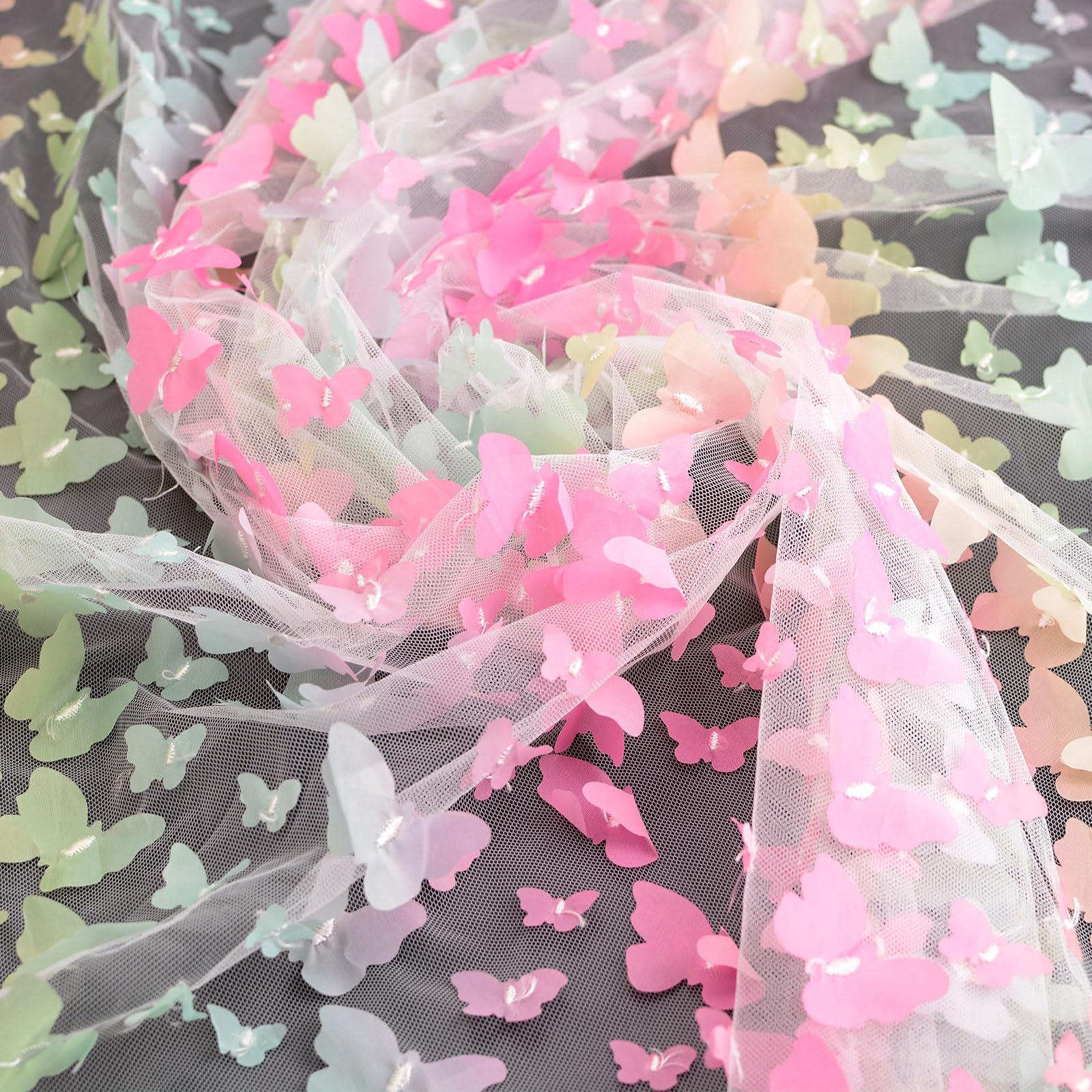 (2er Set) 165x95cm 3D Schmetterling Tüll Stoff Party Deko Netz Stickerei DIY Zubehör zum Basteln / Nähen - Bunt