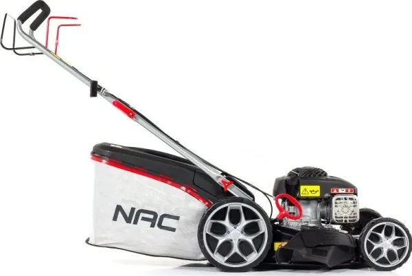 NAC LAWN MOWER WAS ASLEEP. B&S 125cc LS46-450E-HSS-JR drivetrain