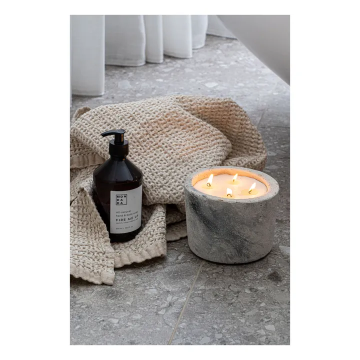 Mon Dada Bougie d'intérieur parfumée Black Sea | Gris