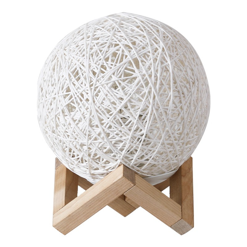 (Ø15cm) LED Rattan Kugel Lampe Nachtlicht USB Home Deko Beleuchtung mit Holz Sockel - Weiss