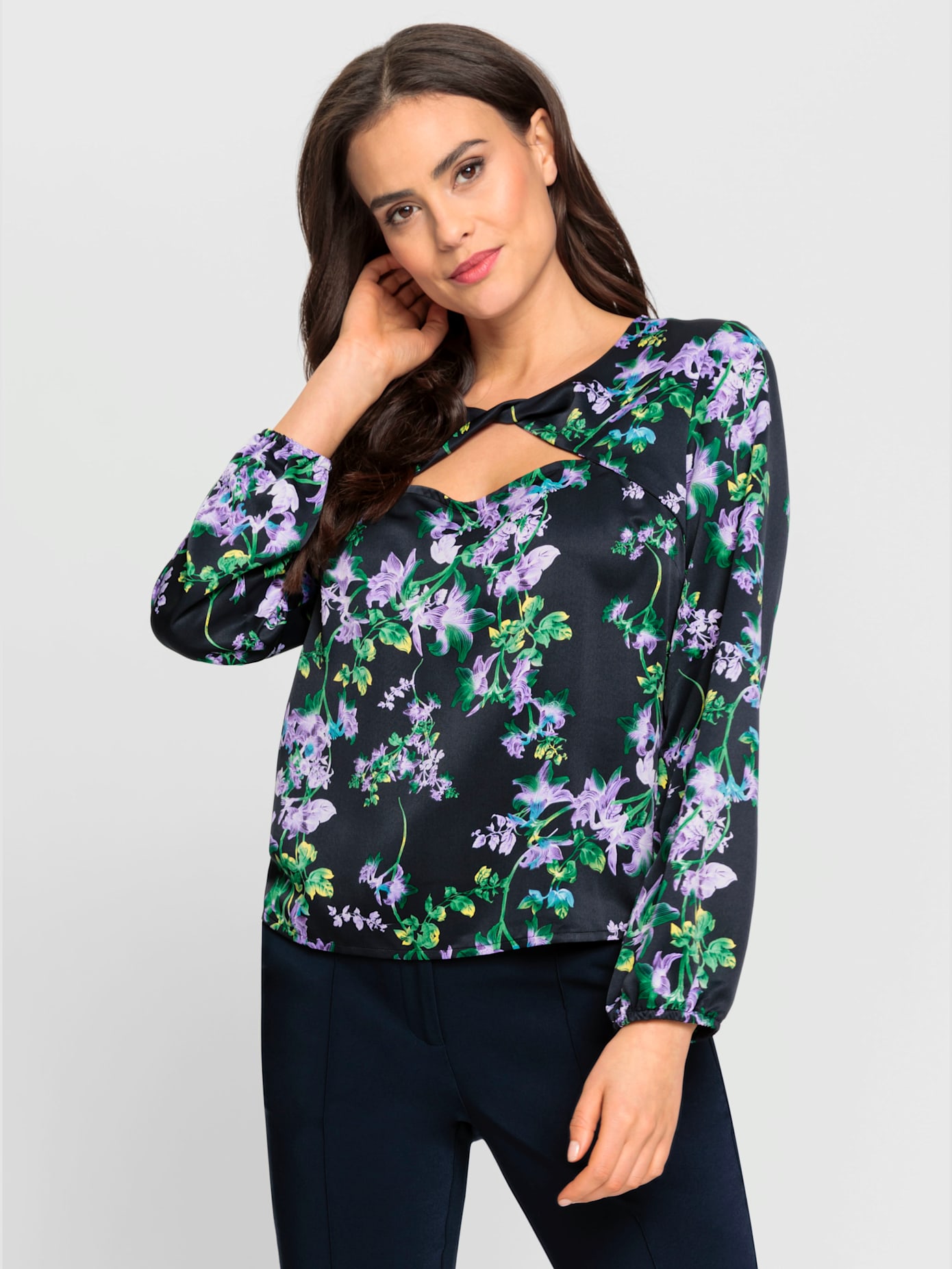 Chemisier joli satin mat brillant