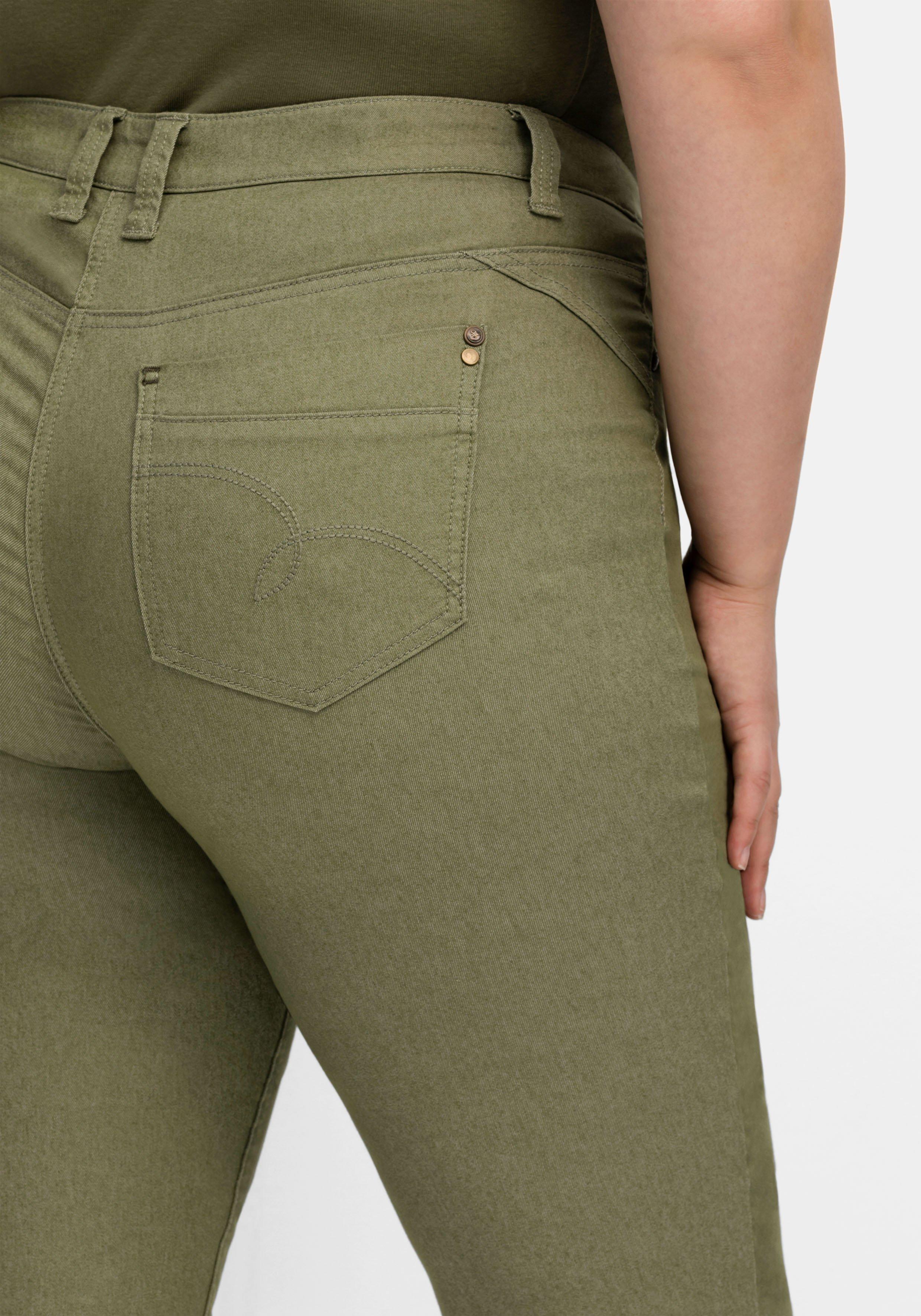 Schmale Hose im Coloured-Denim-Look