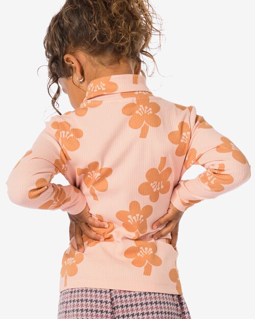 t-shirt enfant côtelé avec col blanc cassé