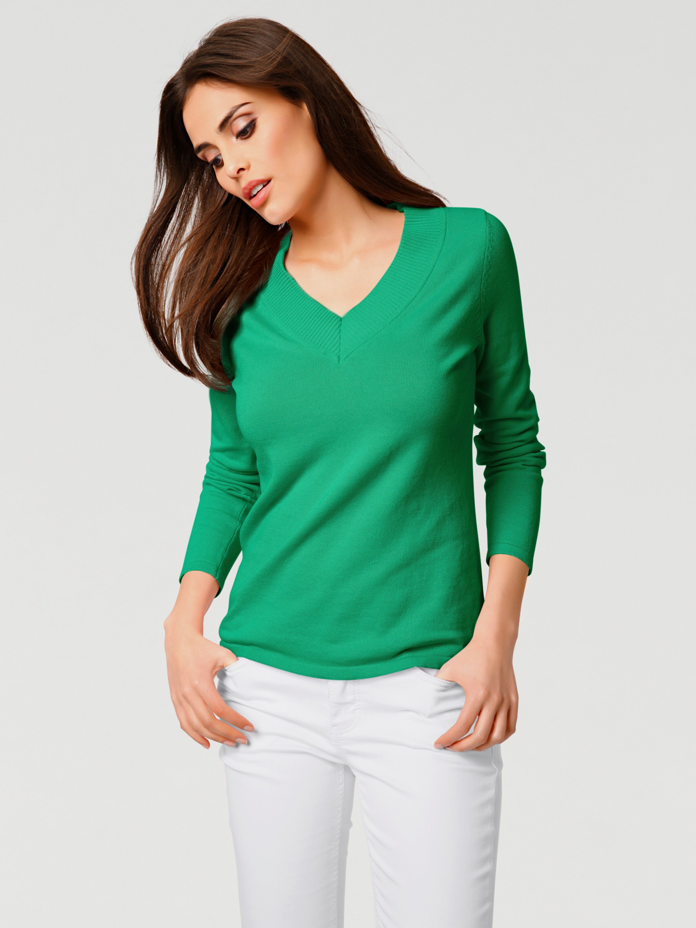 V-Pullover