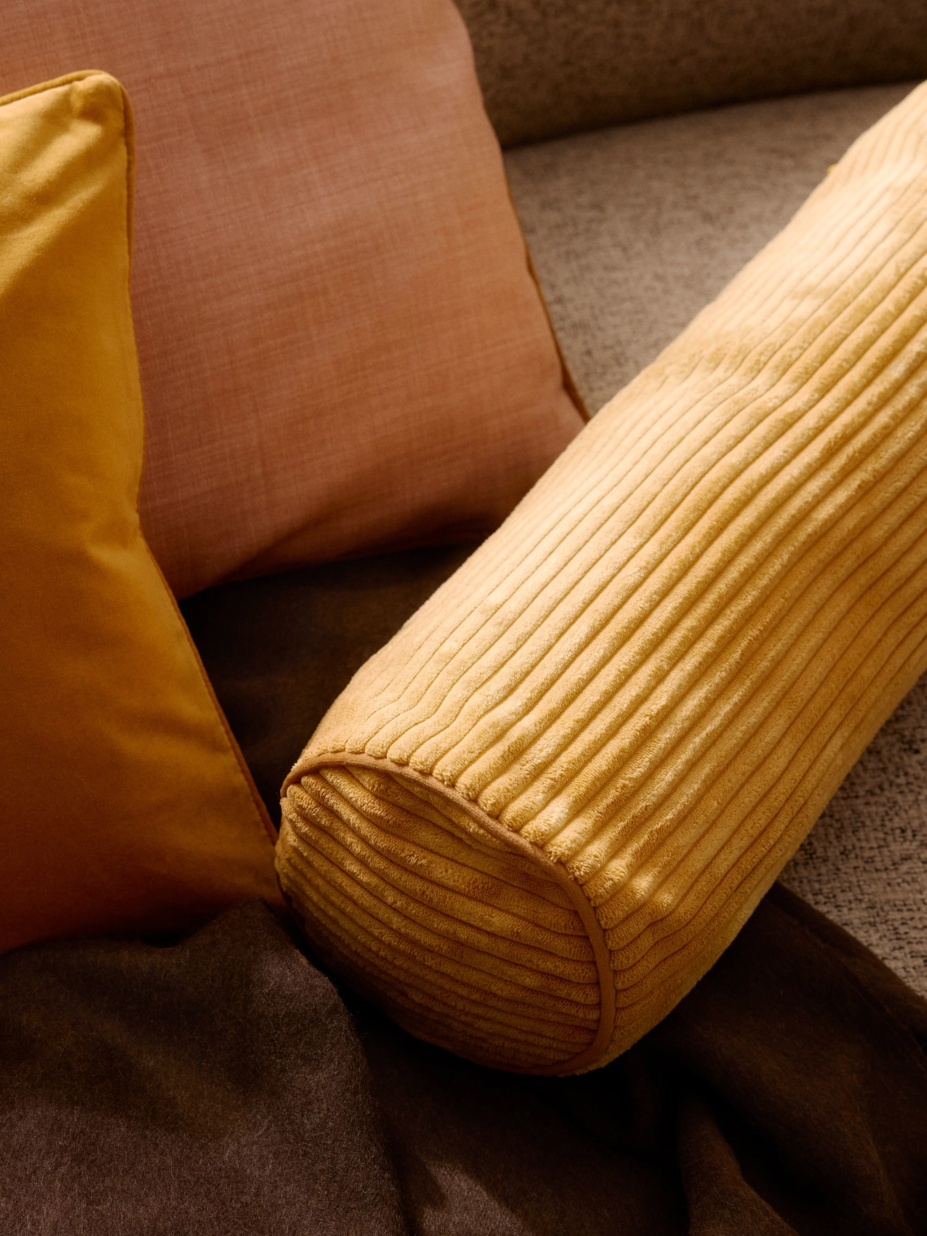 Corduroy kussen Kylen