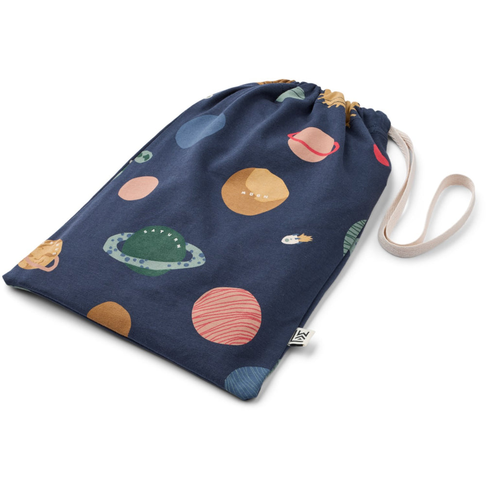 Køb LIEWOOD Universe / Classic Navy Wilhelm Printed Pyjamas Sæt