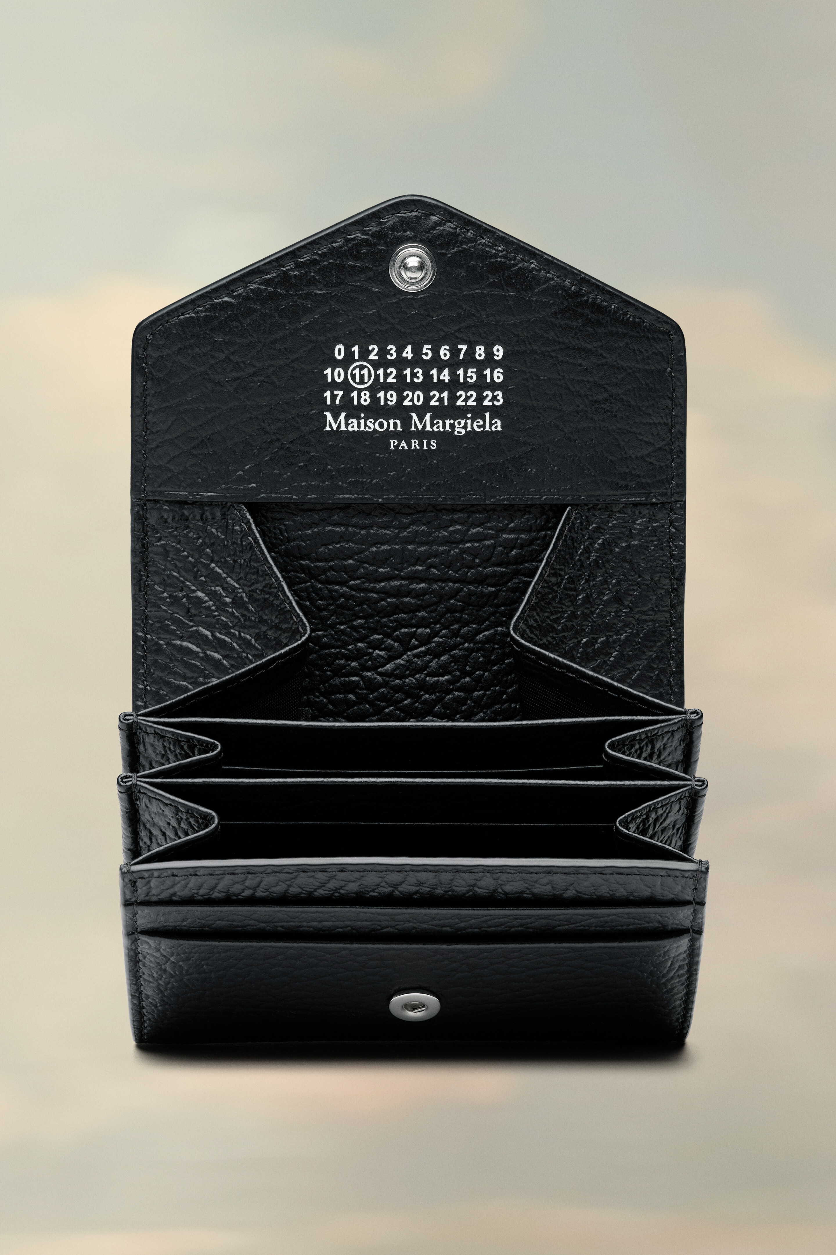 Portefeuille en cuir noir pour femme