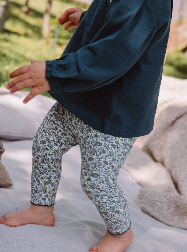 Ensemble T-shirt, legging et bandeau vert émeraude et écru en jersey