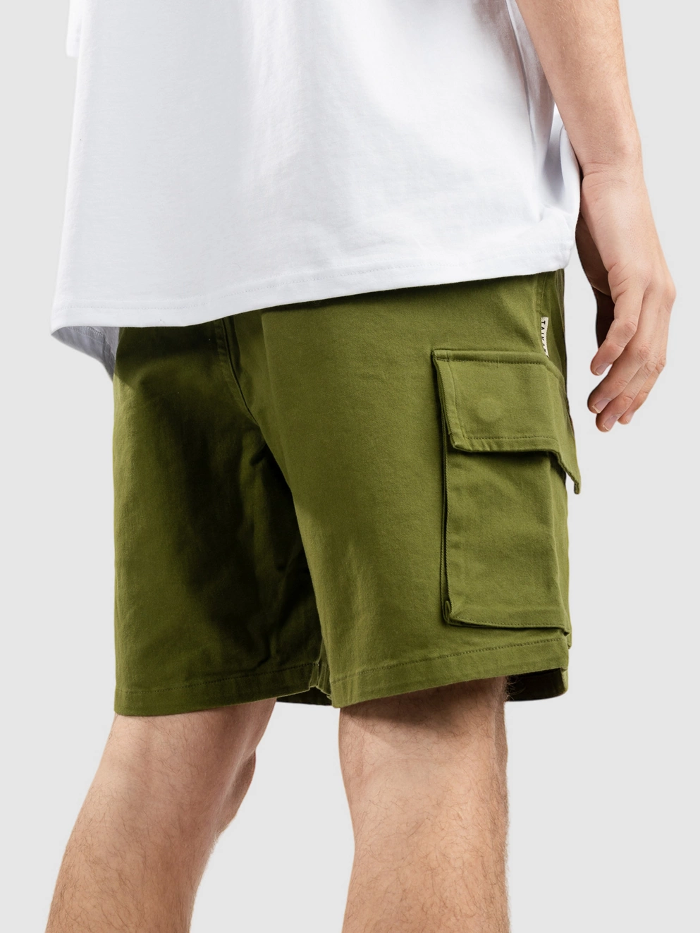 Taikan Cargo Shorts olive