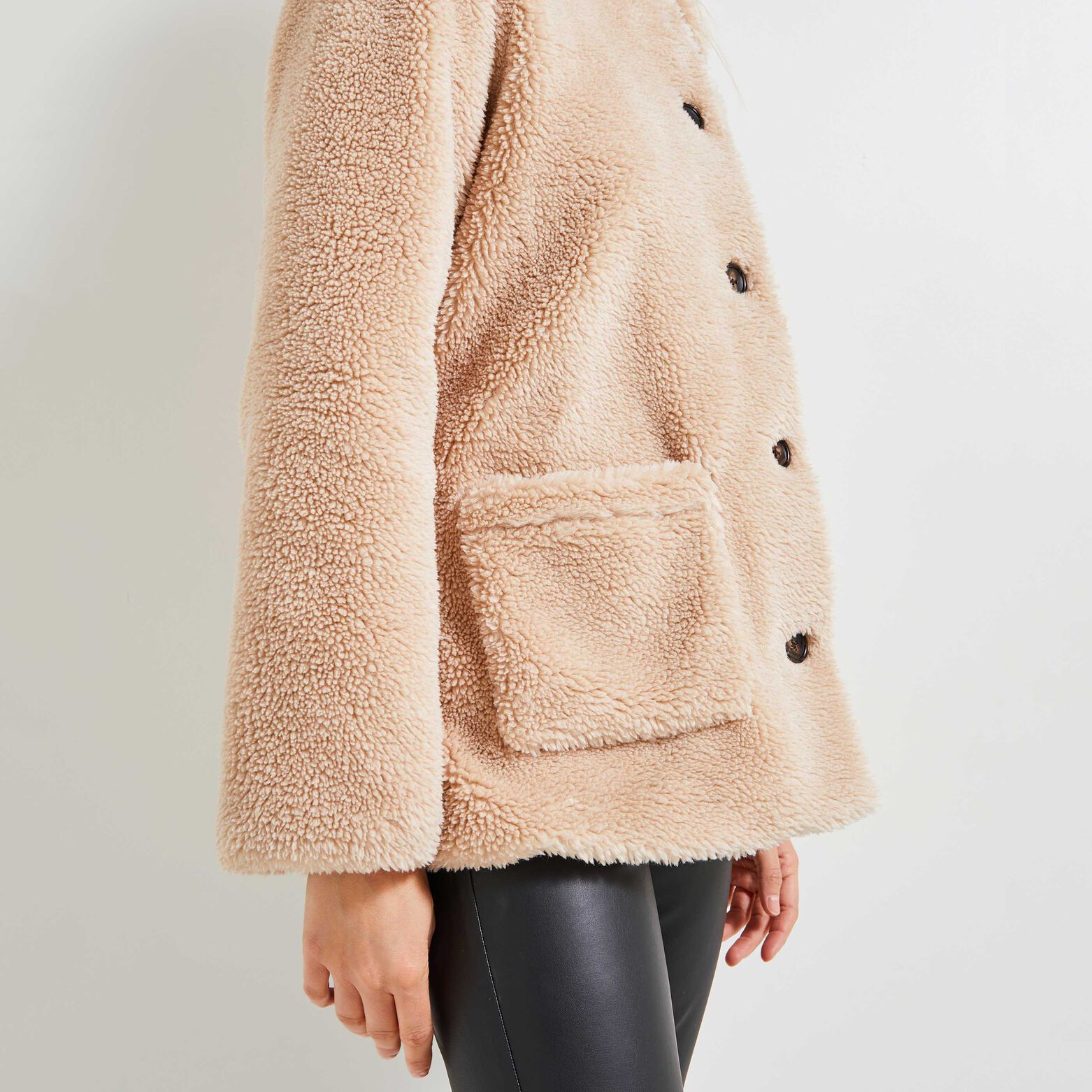 Manteau effet mouton femme