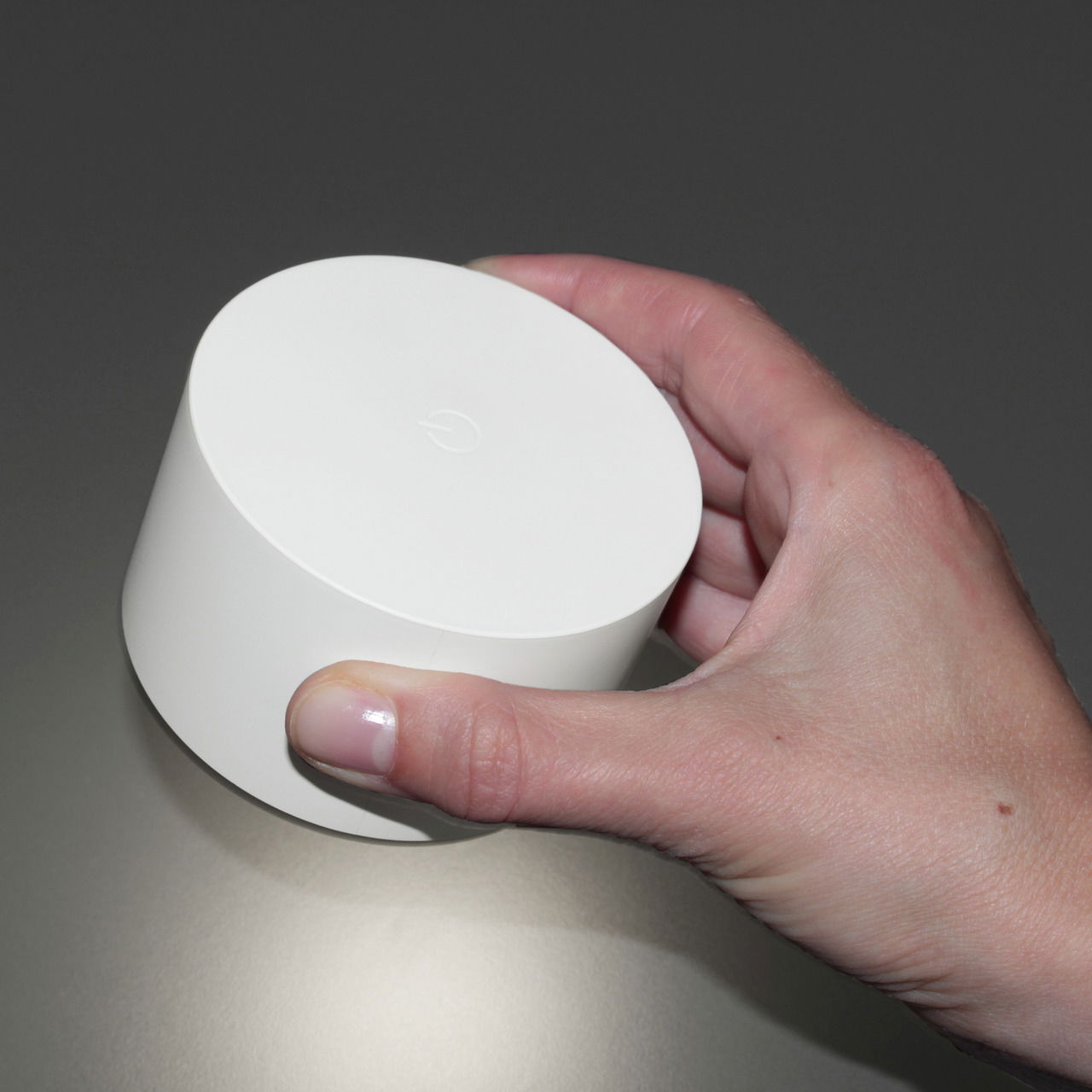 FHL easy AKKU-Wandleuchte MAGNETICS