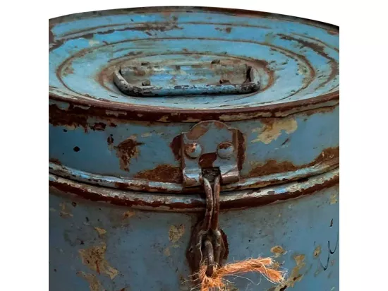 Bidon en metal bleu 23x23x29h