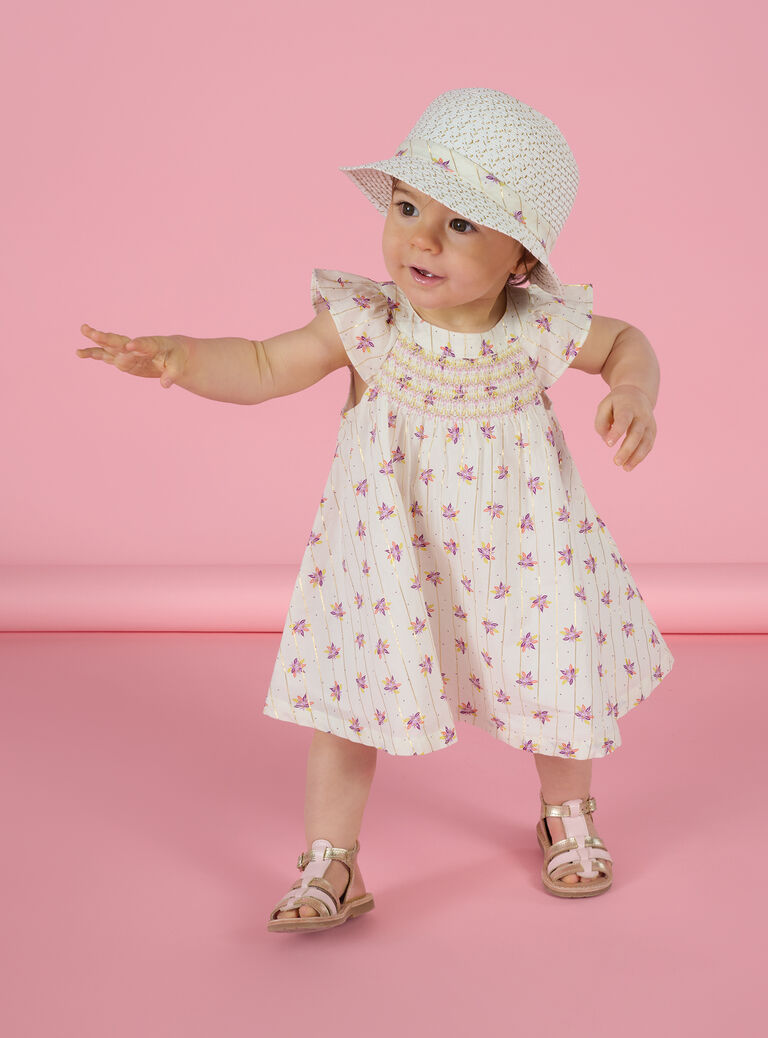 Robe blanche sans manches à imprimé fantaisie