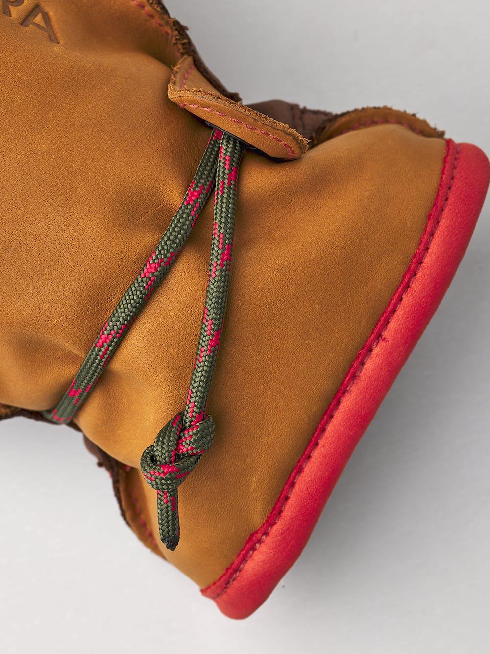 Hestra Wakayama Glove