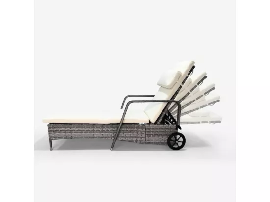Chaise longue jardin piscine en rotin roues et accoudoirs Porto Giunco