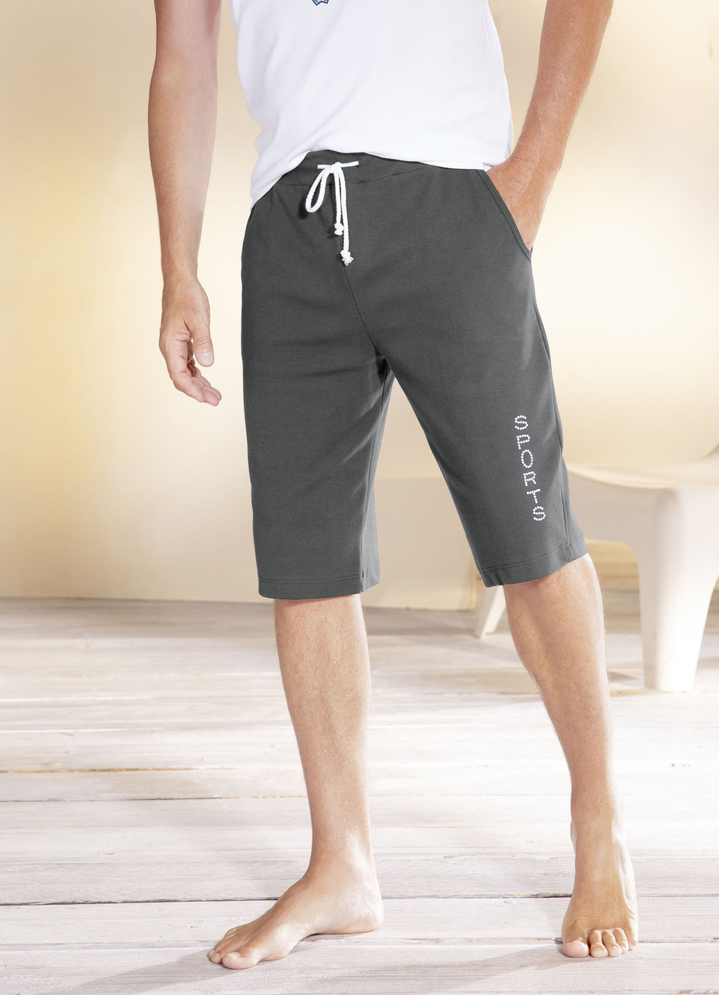 Bermuda mit breitem Bund in 4 Farben
